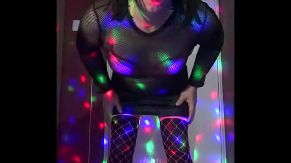 bisexual crossdresser mark wright tells you what his new year resolution is