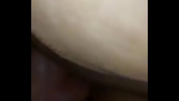 Me hace rico sexo oral mientras la,dedeo