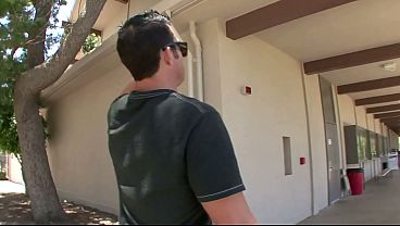 Sexy Cali Lakai Gets Her Pussy Licked and Fucked