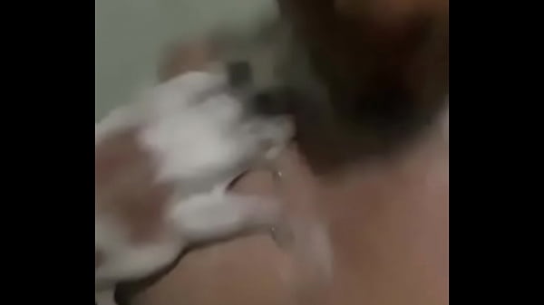 Chacal Dans La Salle De Bain