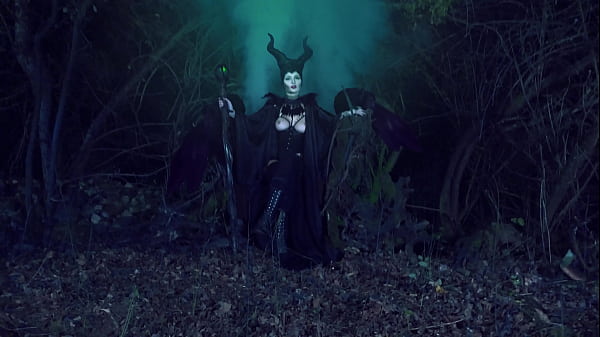 MOVIEPORN - Maleficunt