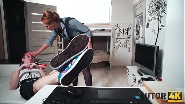 Download Video - TUTOR4K&period; Middle-aged tutor saves students life but gets tricked into fucking