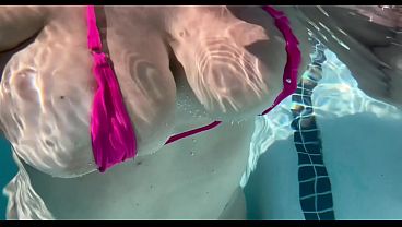 Artemisia Love super sexy underwater fetish micro bikini flashing areola for you