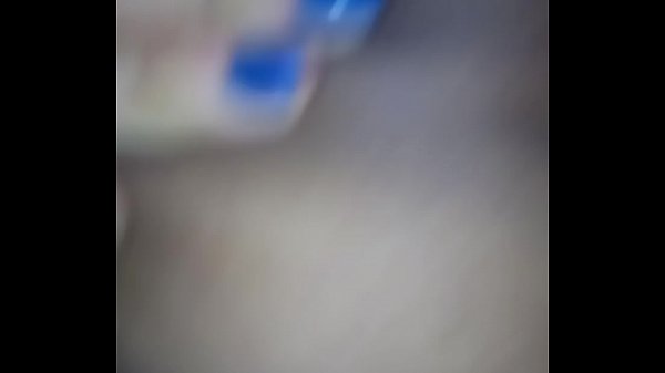thumb between us