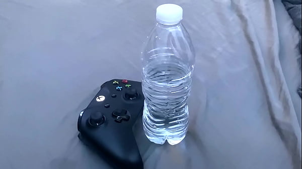 Crazy Water Gamer Milf