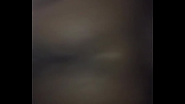 thumb some good pussy