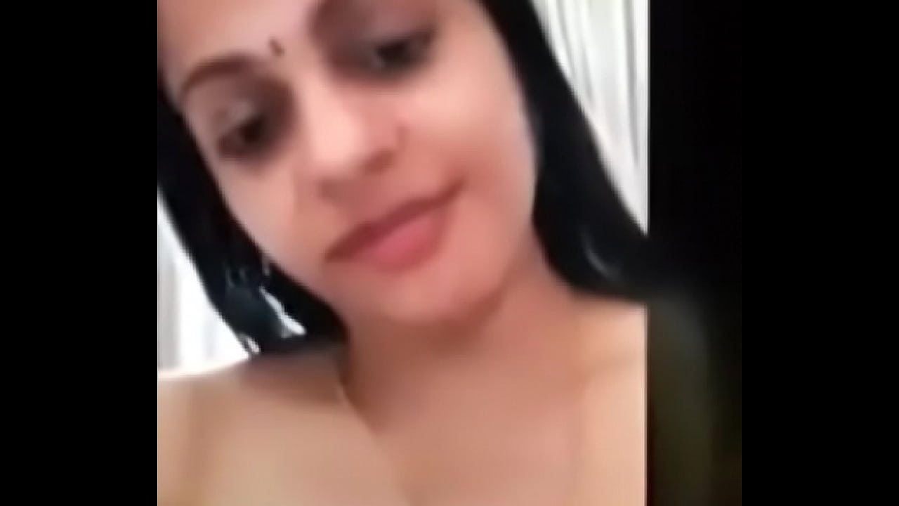 Tamil Family Sex with the step daughter who enjoyed riding the pool of her father who was alone