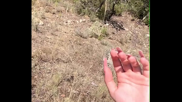 BANGING GOTH CHICK IN THE WOODS FILLE FRANCAISE