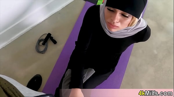 Cute blonde Destiny married to a sheik and this is her first blowjob and quickie fuck