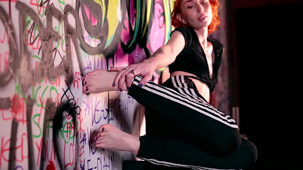 Foot Worship Photoshoot on FaceTime