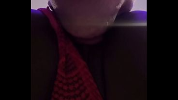 Ele veio comer minha bucetinha e me gozou inteira&comma; que safado&period;