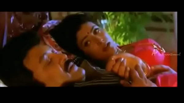 Hot Mallu Goûté Par Le Vieil Homme Laid Puis Par Gros
