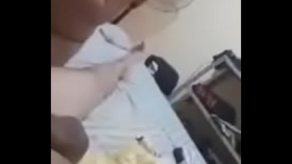 Download Video - adrianna una ni&ntilde;a muy candente 3