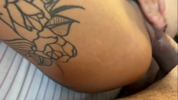 thumb that quickie before work