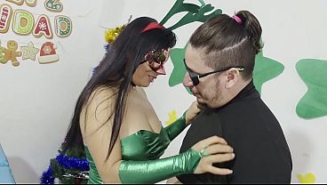 SARITACOKETA IS hedonism and perversity!! She starts fucking a patient who came in for a massage and ends up fucking her like a dog in heat. He gave her so much cock that she satisfied her pleasure and her vagina was left wet and trembling.