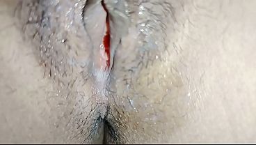 Download Video - House owner Fucked Chubby Maid- kaam Karni wali Ki Phudi men Lun Dala makan maalik ne
