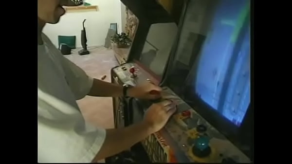 Download Video - Slim blonde slut gives a deep blowjob to lustful guy in a collar before hard fucking