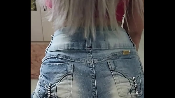 Download Video - Funk Sexo e Putaria&comma; rebolei no pau do amigo