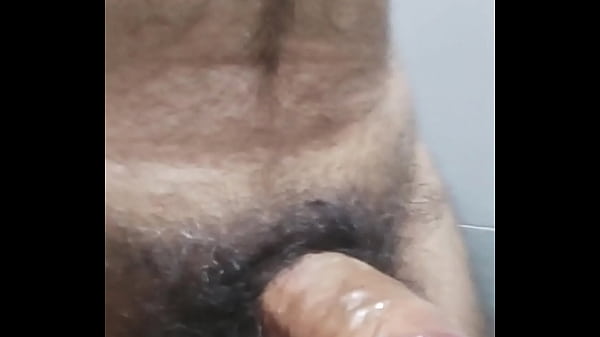 Download Video - Hairy man jerking off with huge dick