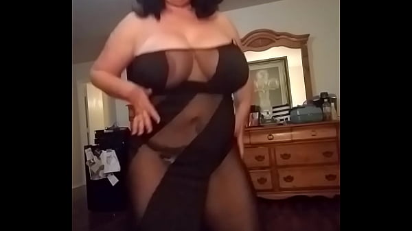 thumb hot dance