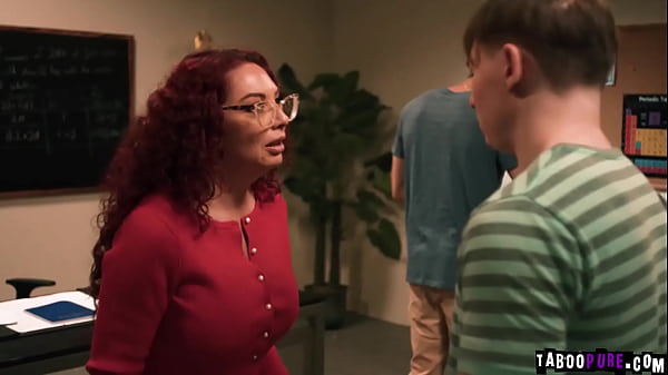 Parker Ambrose and Anthony Pierce fucks their teacher Kiki D Aire in a threesome and DPed her together