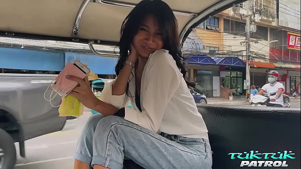 Hottie Akirah Thai unleashes the power of pussy on white hung tourist