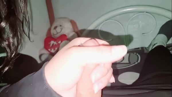 Pagando apuesta con delicioso sexo oral al lenta