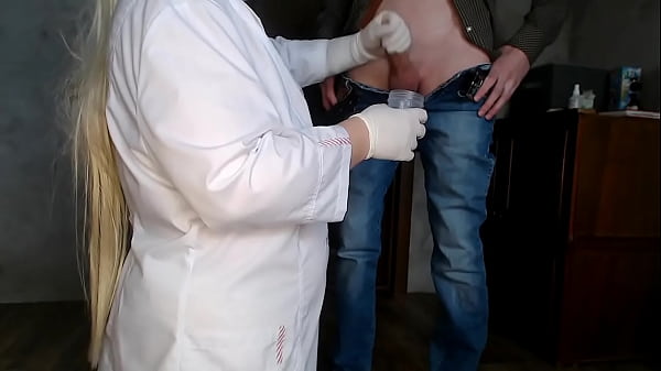 Mature kinky nurse took my sperm test