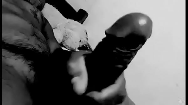 Lindo me muestra su pene