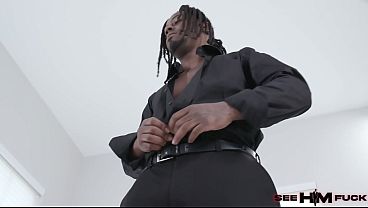 Sly Diggler Burying His Big Girthy Cock Inside Kyler Quinn's Pussy!