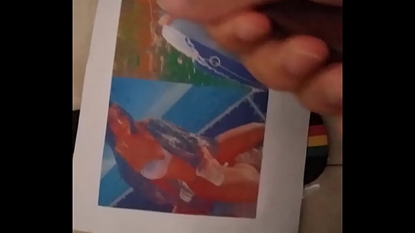 Cumtribute a Vero en el baño