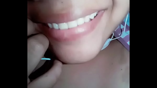 Luz enseña su boquita