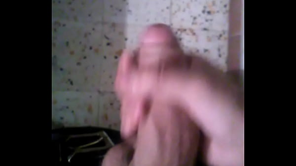 JUGANDO CON MI GRAN VERGA