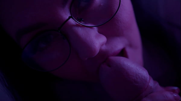 Prurient woman sucks cock her paramour's.