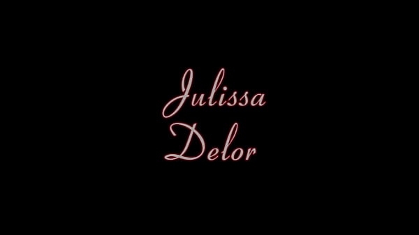 Julissa Delor - Smoking Fetish at Dragginladies