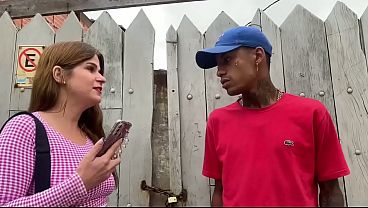 Download Video - Novinha dando a buceta na favela