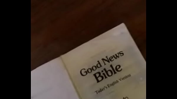 Download Video - Bible piss&excl;