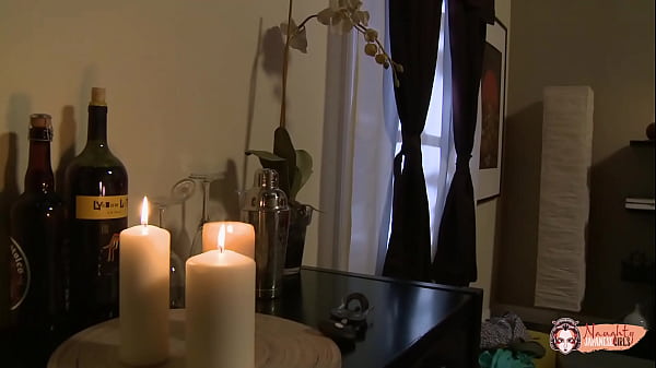 An American guy gets plow an Asian minx and spray her stomach with his cum