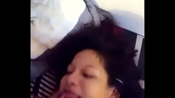 Download Video - Su novio le pega y yo la consuelo part 7 &lpar;saborea y toma lechita&rpar;