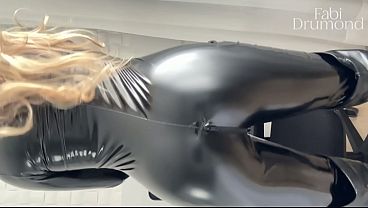Blonde MILF dressed in latex masturbating her BIG CLITORIS until she orgasms - Fabi Drumond