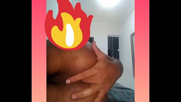 Download Video - Novinha fazendo siriricu