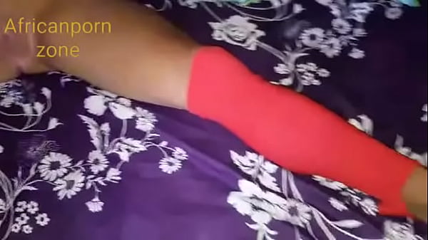 Rain sweet on bed set to receive cool sugar