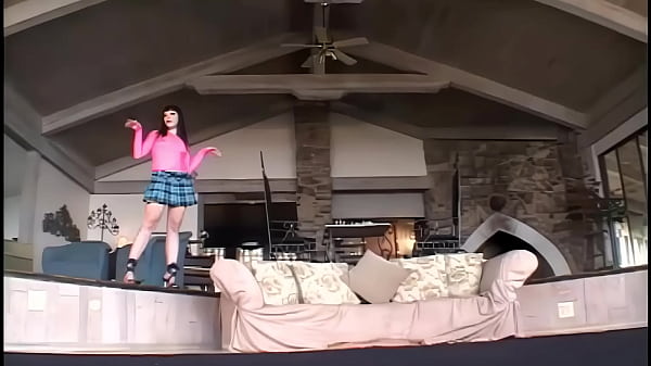 Shayna Knight Sucks Two Pricks At Once And Does Anal