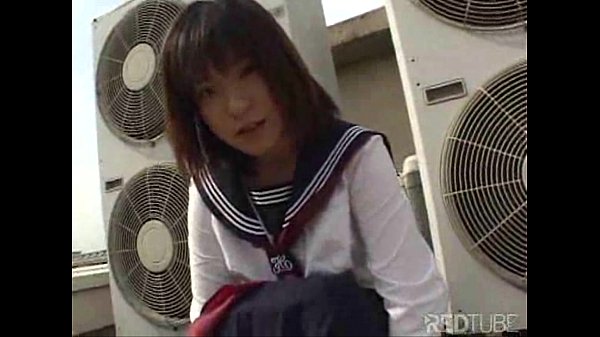 Teen japan pee