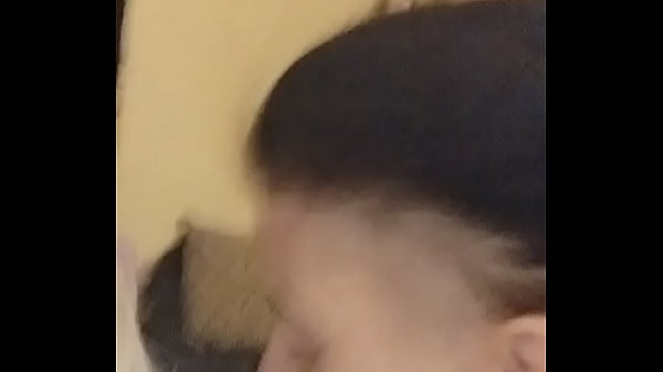 thumb mo mo mo more