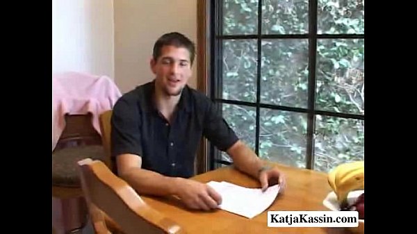 Katja Kassin - Working Every Inch