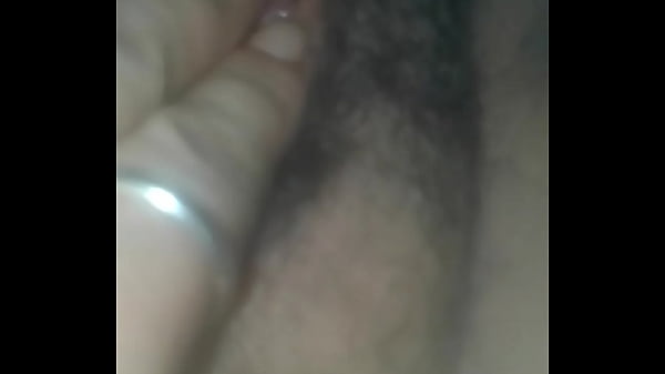  Perrita Caliente Se Toca Toda