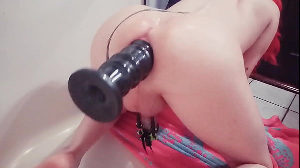 Sissy Queen Tiffany Ciskiss In Thong With Extre...