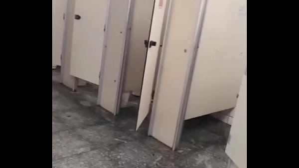 Oral com pica bem gostosa e leitadando minha bo...