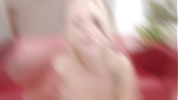 Kitty Li Testing The Handmade Impaler Size M (With Additional Anal Fisting) TWT357